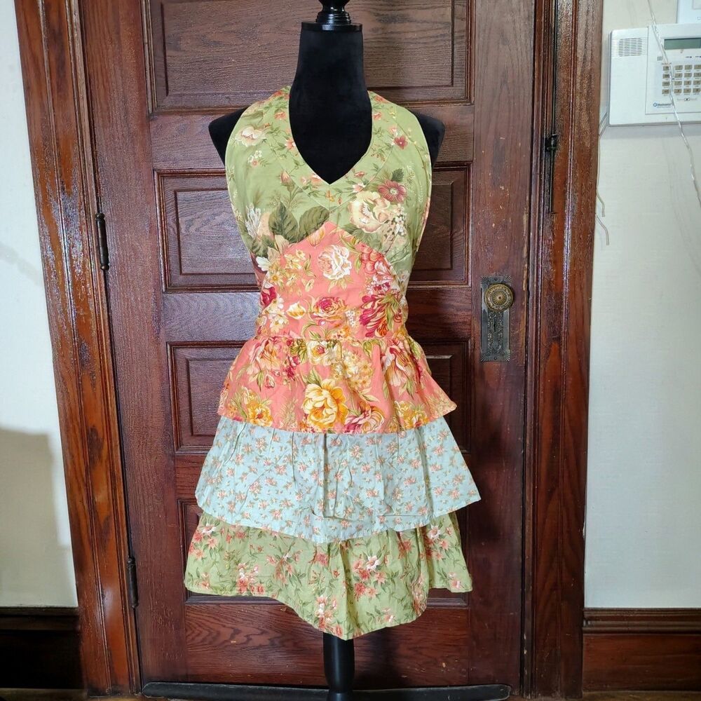 Floral Tiered Ruffle Halter Country Cottage Cottagecore Apron/T730
